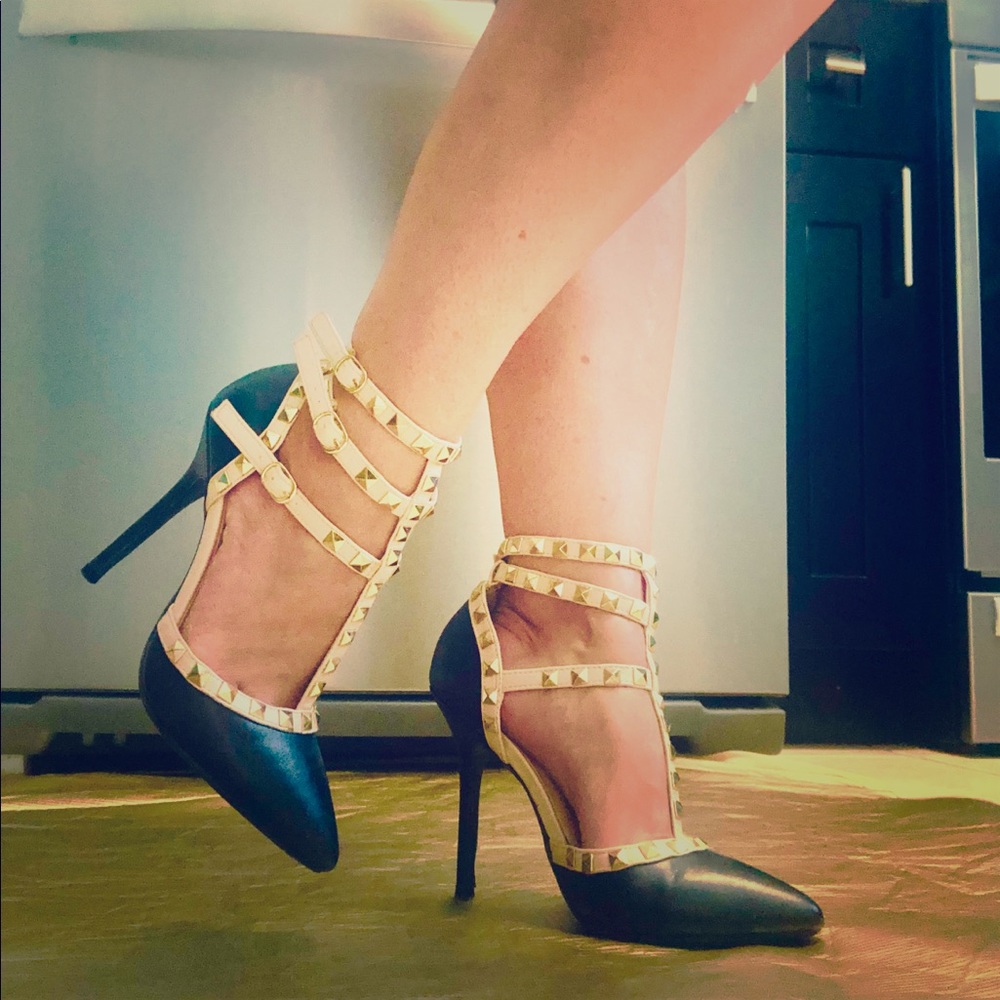 Women Shoes Size 6